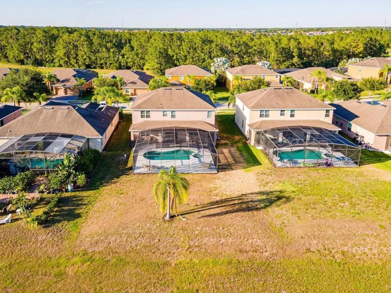 Huge Deck Area, Private Conservation Views, 5 Beds Davenport 0*,