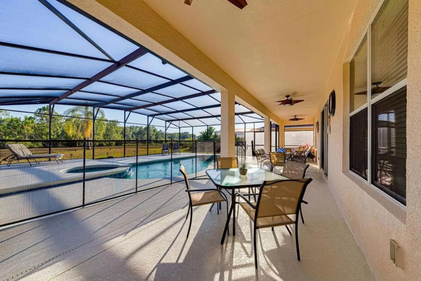 Huge Deck Area, Private Conservation Views, 5 Beds Davenport United States