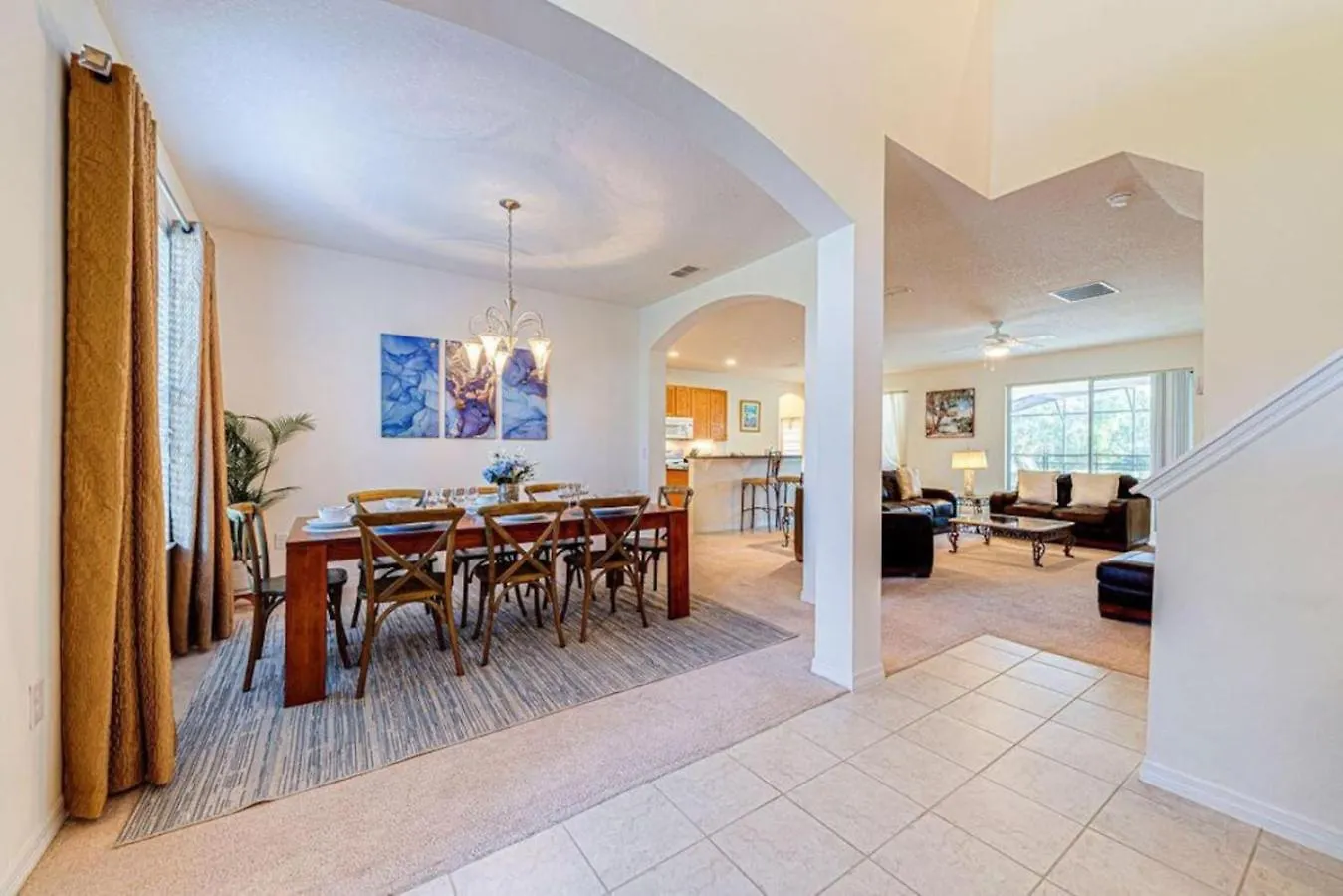 Huge Deck Area, Private Conservation Views, 5 Beds Davenport